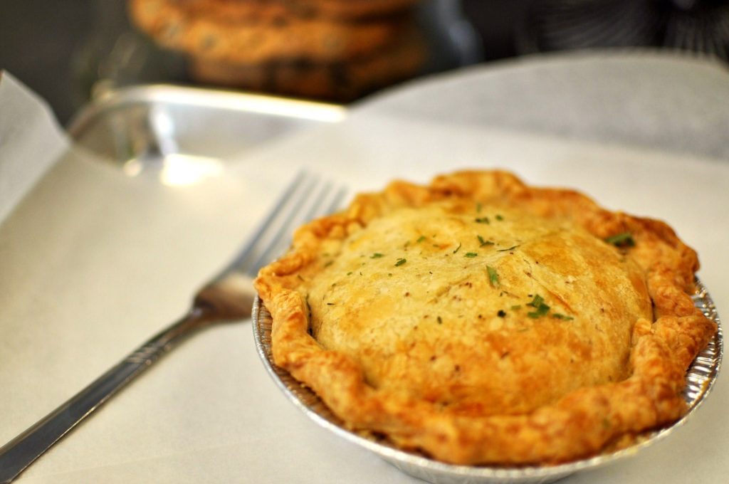 chickenpotpiese7enbitesbakeshop Central Florida Lifestyle Perfect for lunch Se7en Bites packs a lot of hearty goodness into their adorable pot pies