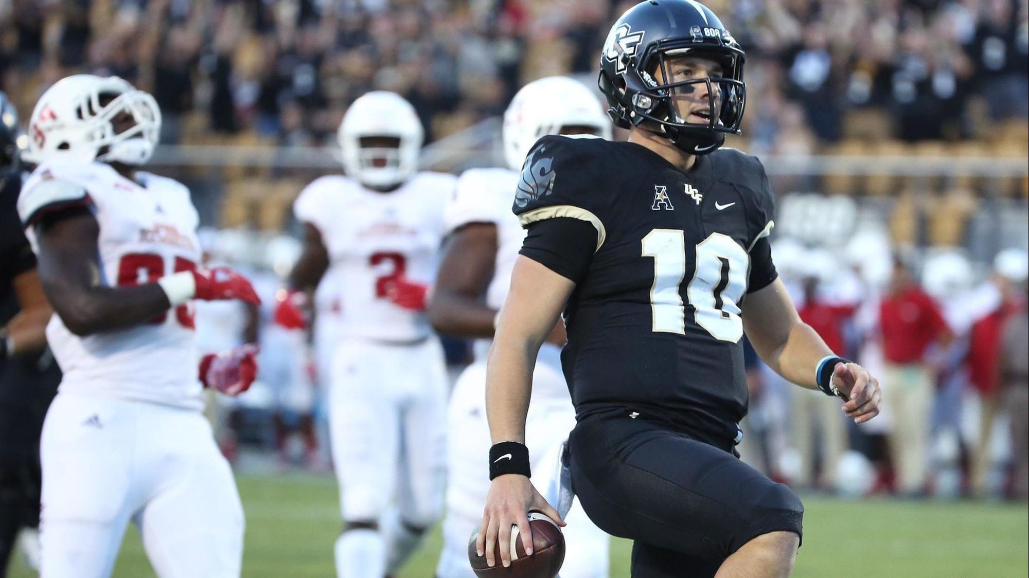 UCF derails the Lane Train, beats FAU 56-36