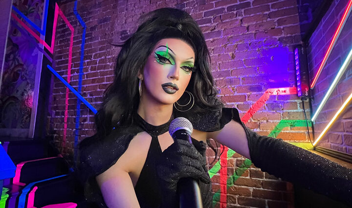 Photo of drag queen Emerald.